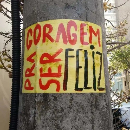 O passado é uma roupa que não nos serve mais